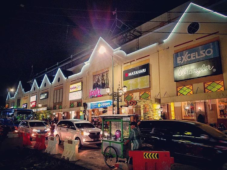 Malioboro Mall, Pusat Belanja di Kawasan Wisata